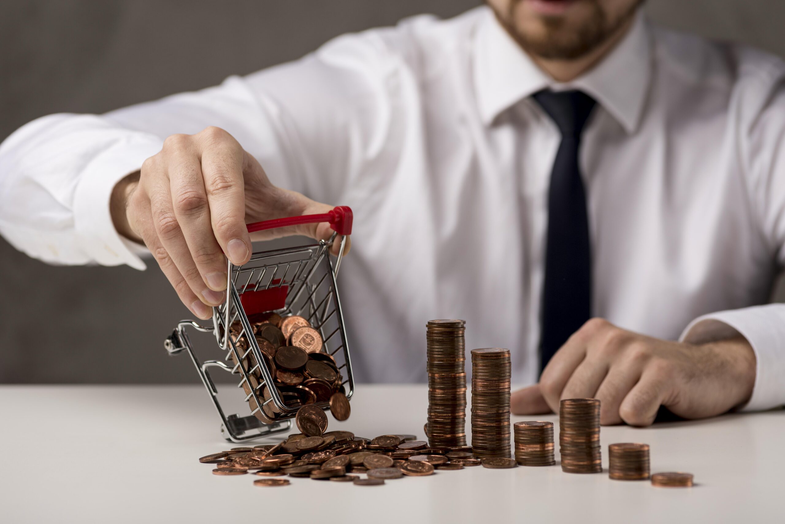Read more about the article : How to Build a Strong Emergency Fund and Why It’s Essential